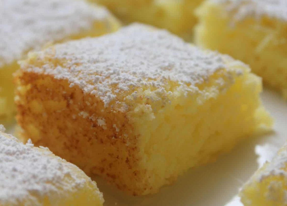 2 Ingredient Lemon Cake Bars - Yummy treats